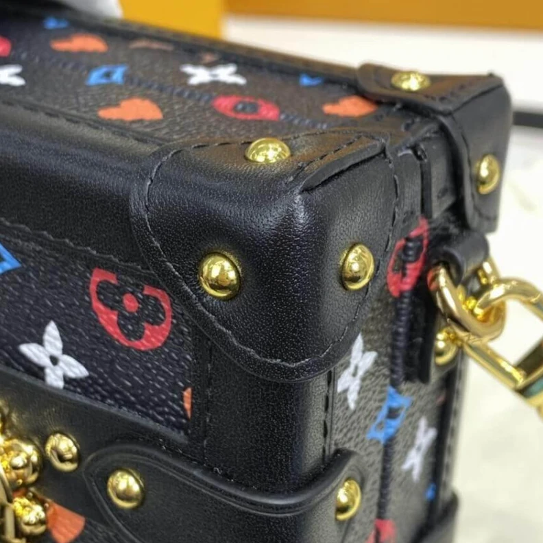 Lv belts replica Magnetic LV Game On Petite Malle
