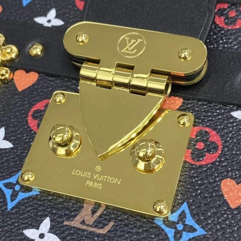 Lv belts replica Magnetic LV Game On Petite Malle
