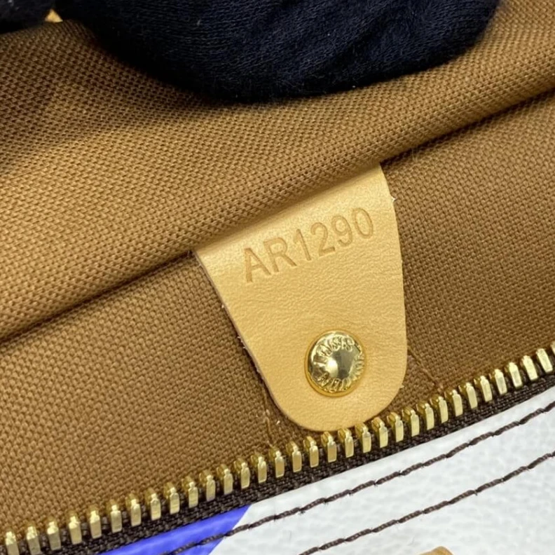 Mythick.ru Strap dro Louis Vuitton Game On Speedy Bandoulière 30