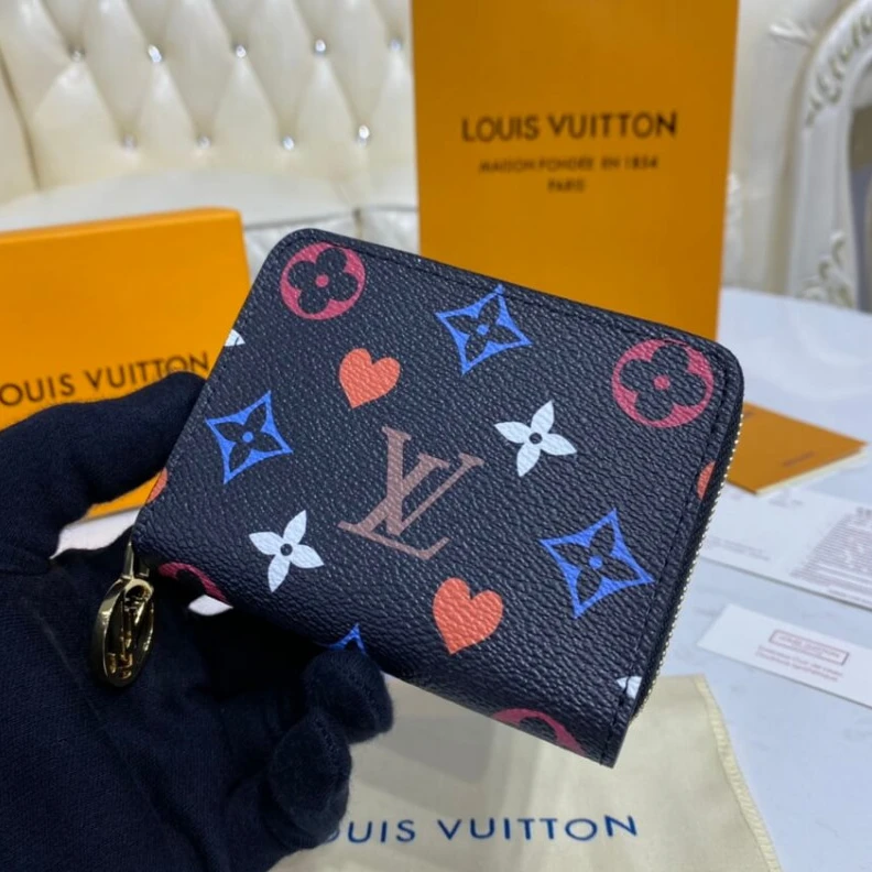 Replica bags lv Zip closu Louis Vuitton Game On Zippy Coin Purse