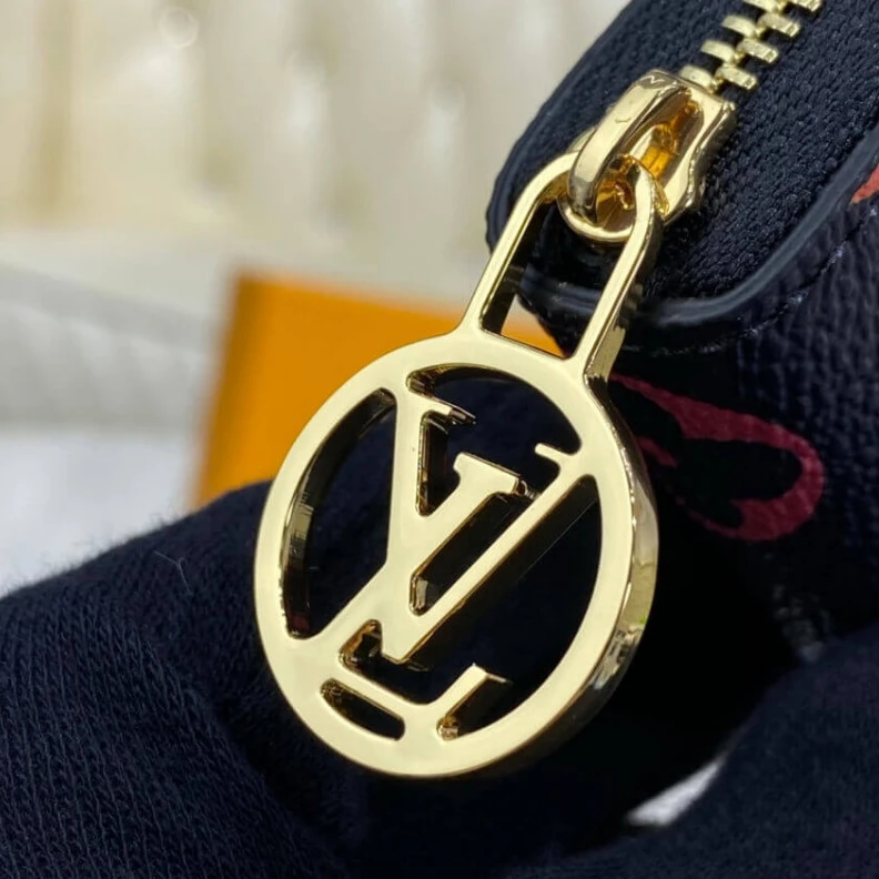 Replica bags lv Zip closu Louis Vuitton Game On Zippy Coin Purse