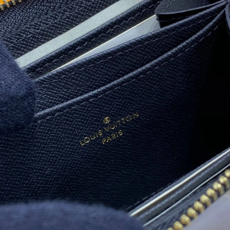 Replica bags lv Zip closu Louis Vuitton Game On Zippy Coin Purse