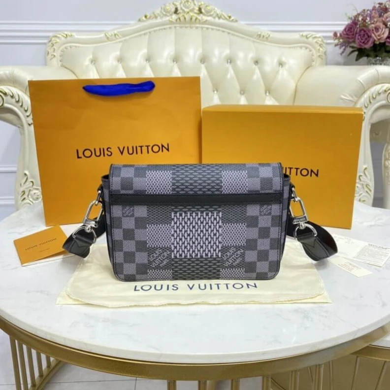 Replica bags lv Dring on Louis Vuitton Gray Damier Graphite Studio Messenger