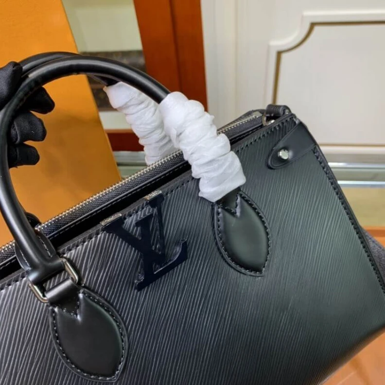 Top lv Smooth co Louis Vuitton Grenelle Tote PM Black