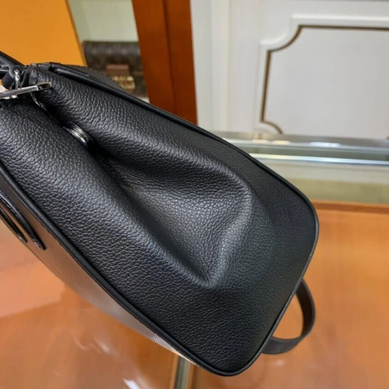 Top lv Smooth co Louis Vuitton Grenelle Tote PM Black