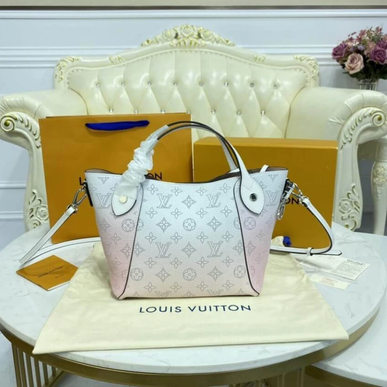 Replica bags Strap: Re Louis Vuitton Hina PM Gradient Pink Mahina Leather