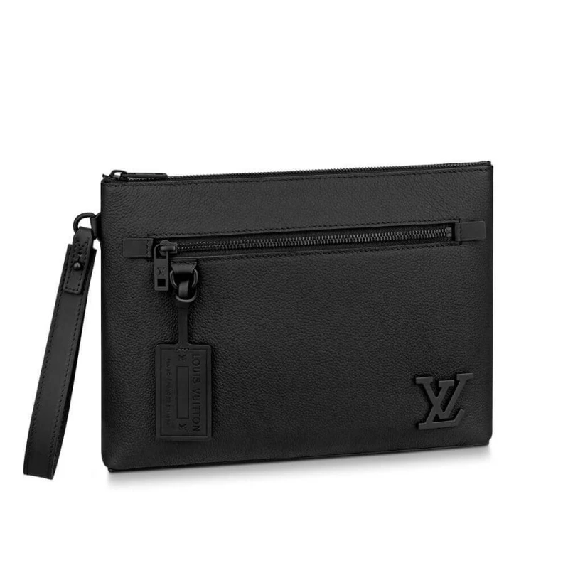 Zipped cl Louis Vuitton Ipad Pouch