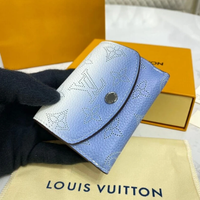 Replica bag Zipped co Louis Vuitton Iris XS Wallet in Blue Gradient Mahina Perforated Leather