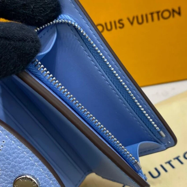 Replica bag Zipped co Louis Vuitton Iris XS Wallet in Blue Gradient Mahina Perforated Leather