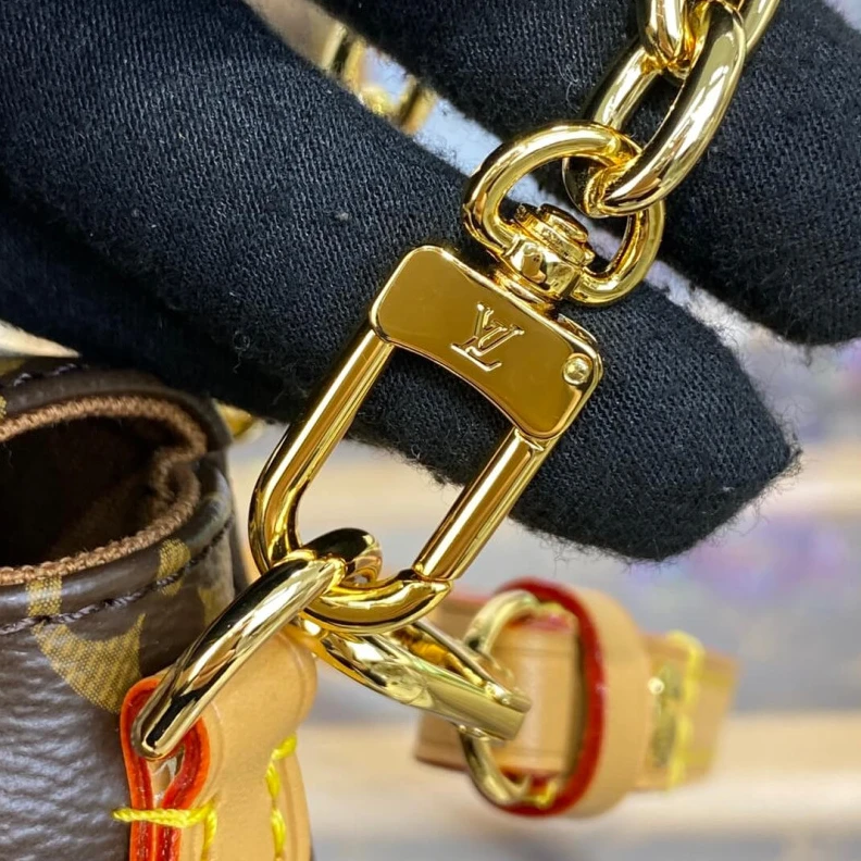 Lv belts replica Goldcolou Louis Vuitton Ivy Wallet On Chain Bag