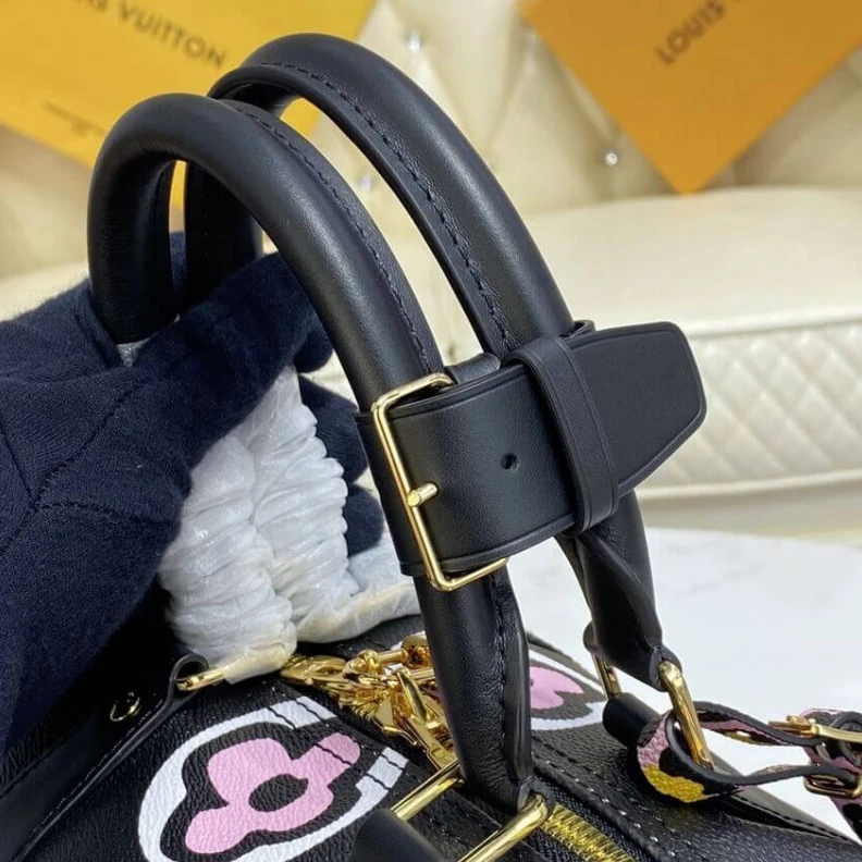 Louis vuitton locations Cabin siz Louis Vuitton Keepall Bandouliere 45 Black