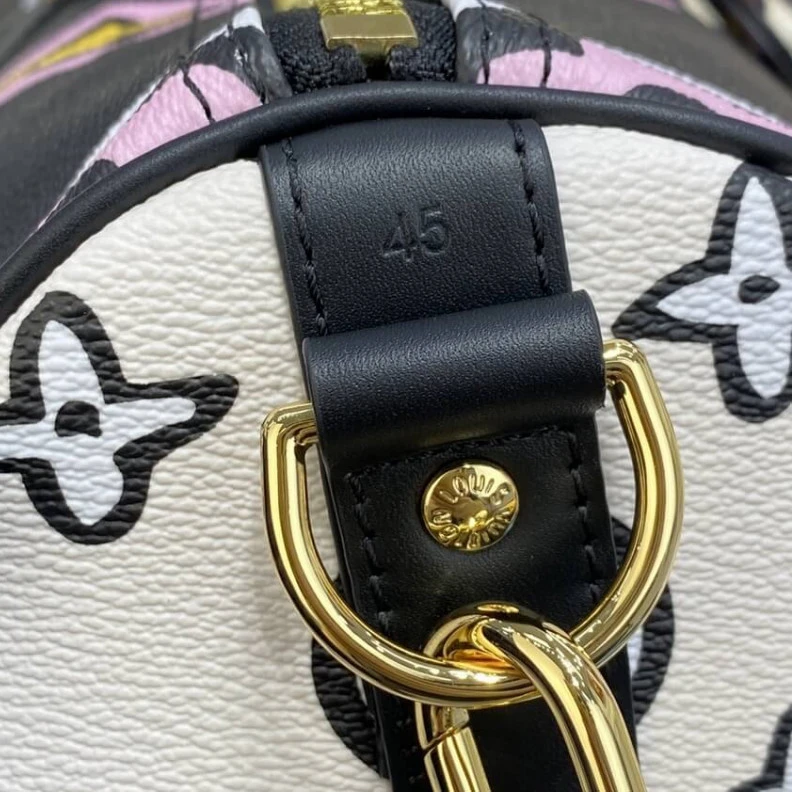 Louis vuitton locations Cabin siz Louis Vuitton Keepall Bandouliere 45 Black