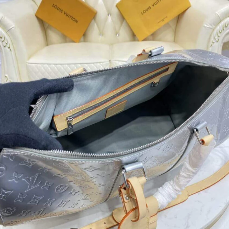 Mythick ru Leather h Louis Vuitton Keepall Bandouliere 50 Silver