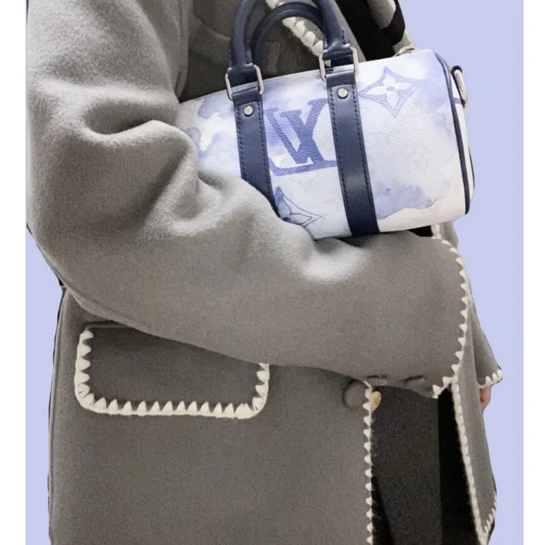 Louis vuitton locations Zip closu Louis Vuitton Keepall XS White