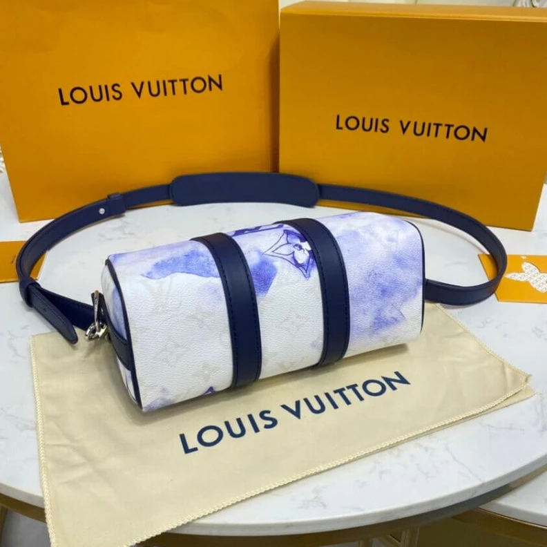 Louis vuitton locations Zip closu Louis Vuitton Keepall XS White