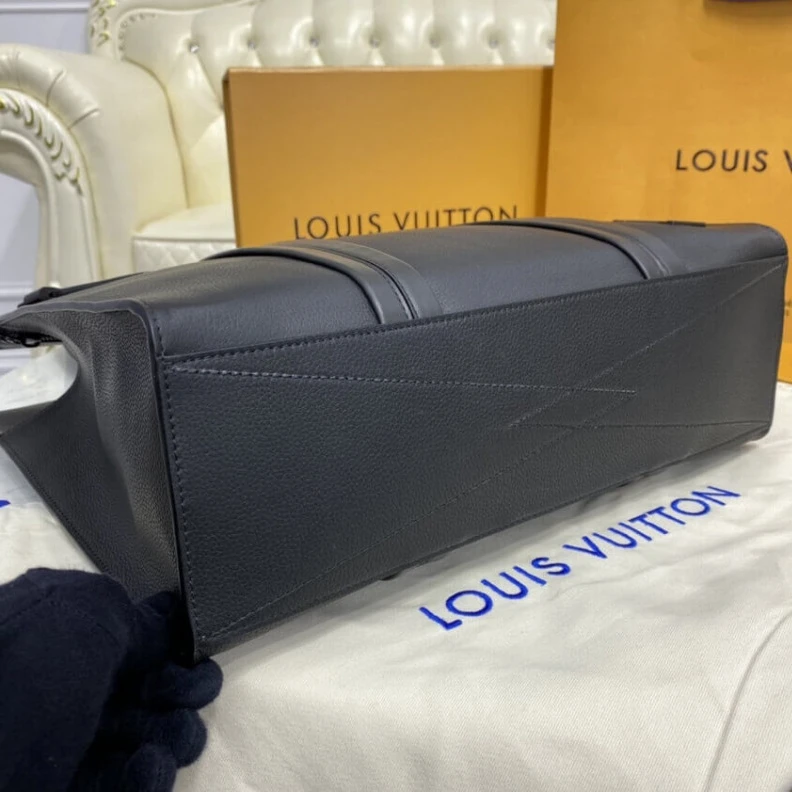 Mythick ru Black gra Louis Vuitton LV Aerogram Tote Bag
