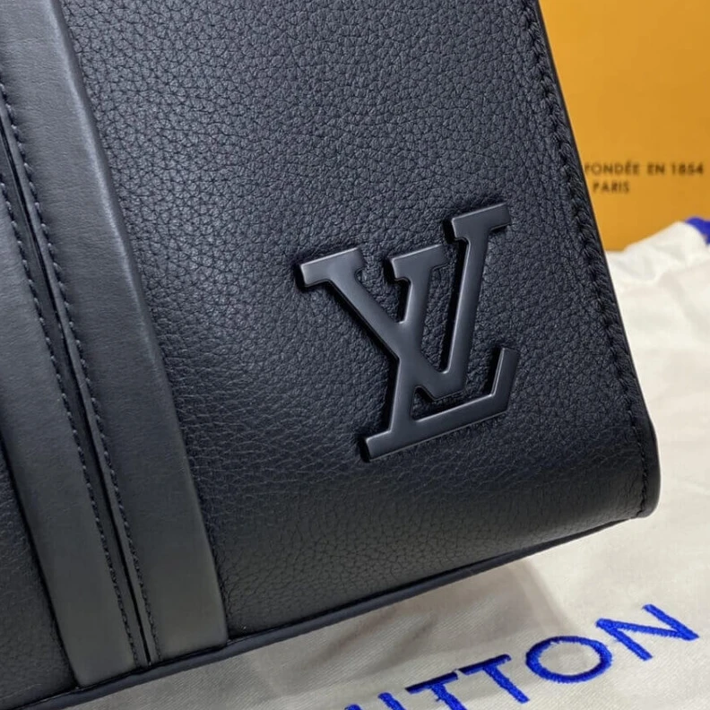 Mythick ru Black gra Louis Vuitton LV Aerogram Tote Bag