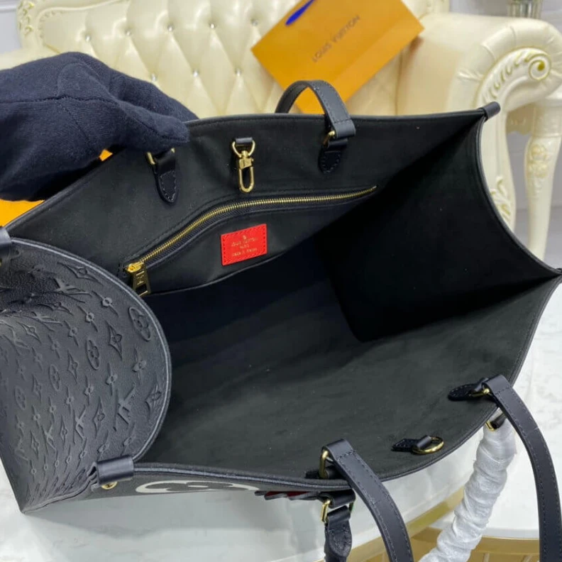 Louis vuitton locations Grained c Louis Vuitton LV Crafty OnTheGo GM Black Cream