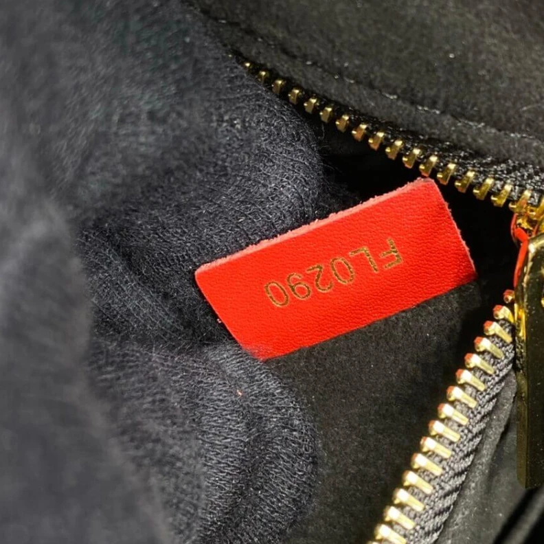 Louis vuitton locations Grained c Louis Vuitton LV Crafty OnTheGo GM Black Cream