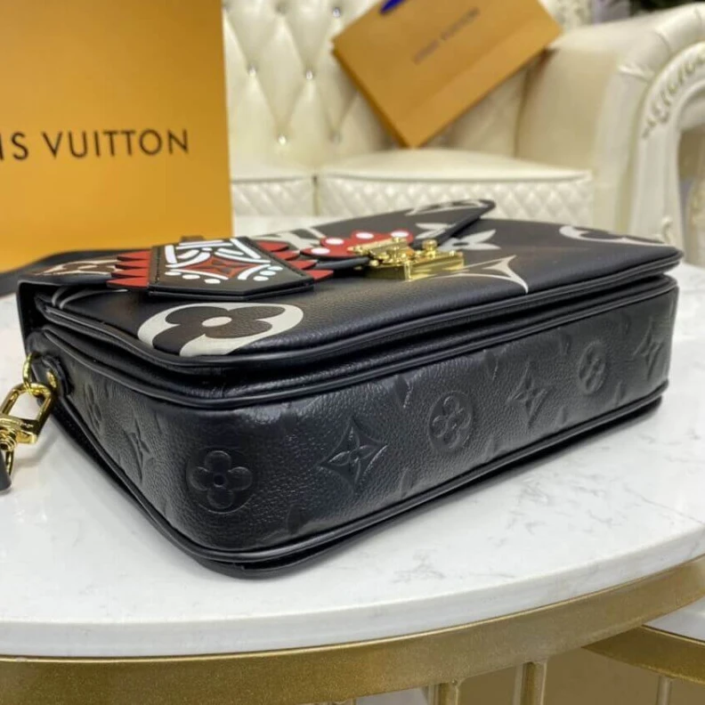 Louis vuitton locations Embossed Louis Vuitton LV Crafty Pochette Métis Black
