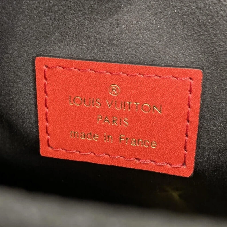 Louis vuitton locations Embossed Louis Vuitton LV Crafty Pochette Métis Black