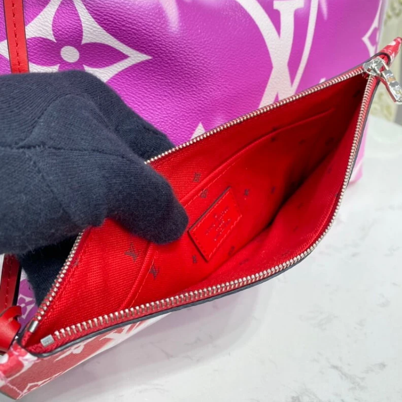 Lv belts replica Large zip Louis Vuitton LV Escale Neverfull MM Red