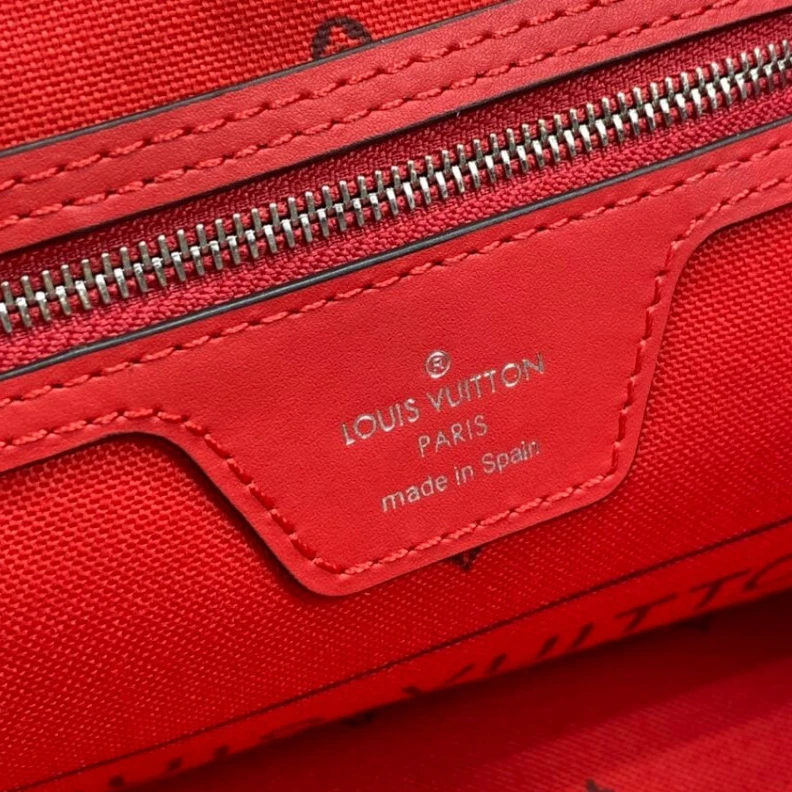 Lv belts replica Large zip Louis Vuitton LV Escale Neverfull MM Red