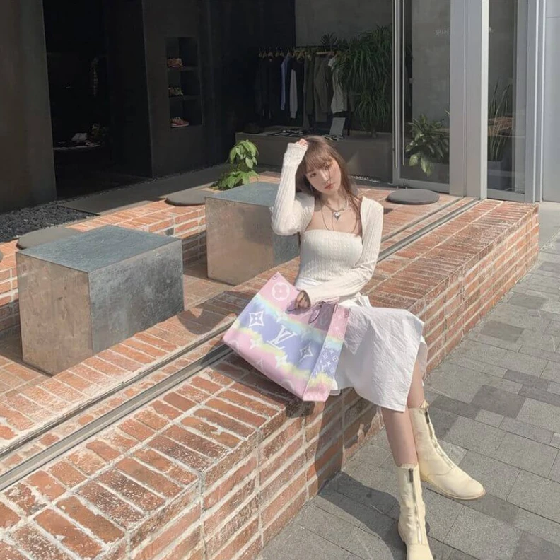 Replica bag Flat zipp Louis Vuitton LV Escale Onthego GM Pastel Pink