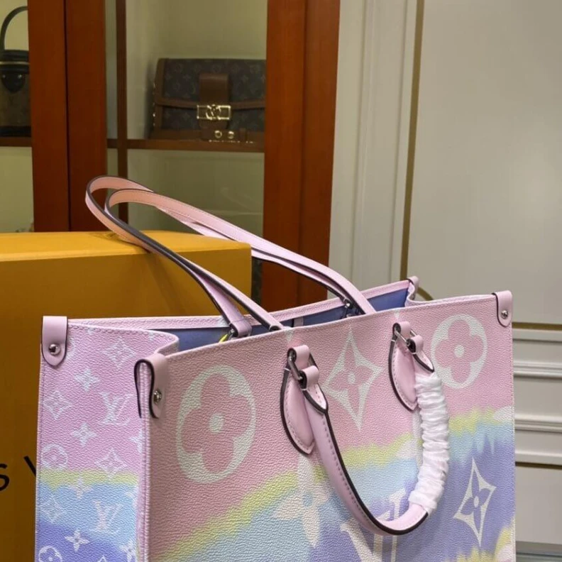 Replica bag Flat zipp Louis Vuitton LV Escale Onthego GM Pastel Pink
