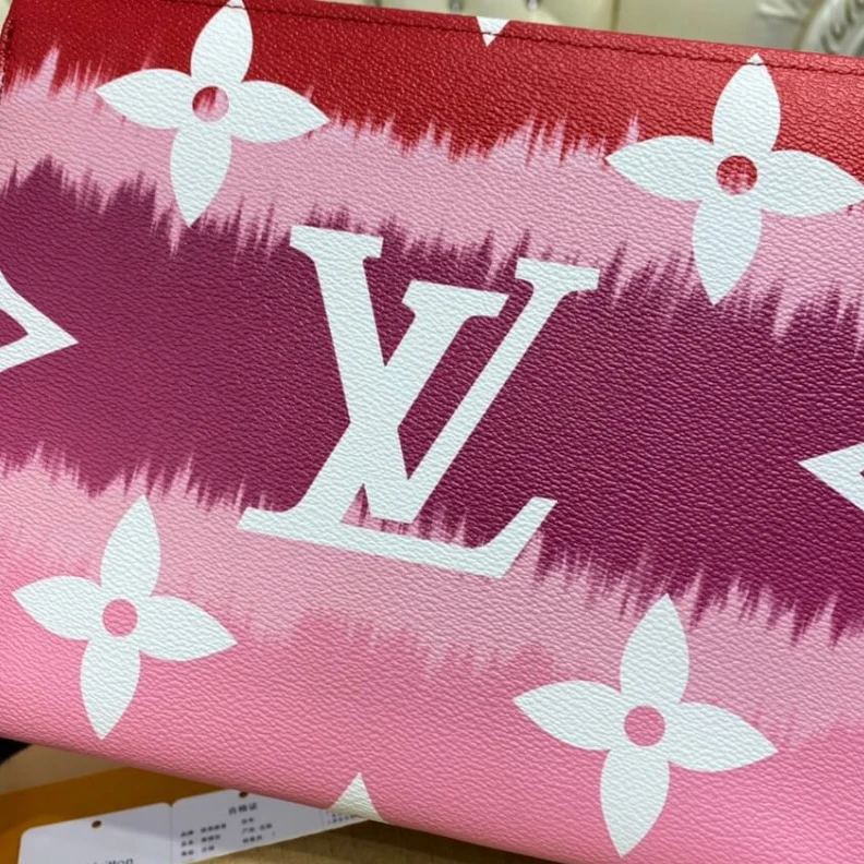 Louis vuitton locations Red pink Louis Vuitton LV Escale Toiletry Pouch 26 Red Pink