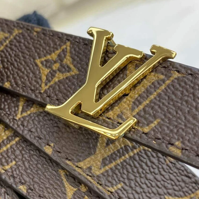 Replica bag LV Iconic Louis Vuitton LV Iconic 20mm Reversible Belt