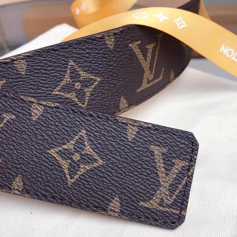 Lv belts replica With its i Louis Vuitton LV Initiales 40mm Belt