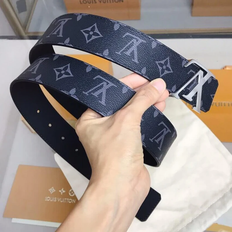 Replica bags lv Monogram Louis Vuitton LV Initiales 40mm Reversible Belt