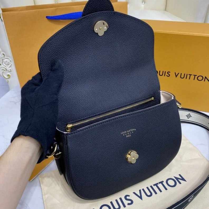 Lv belts replica Grained c Louis Vuitton LV Pont 9 Soft MM Black