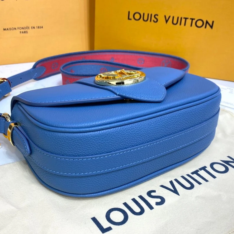 Replica bag Strap: Re Louis Vuitton LV Pont 9 Soft MM Blue