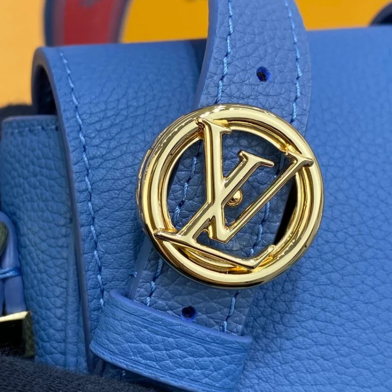 Replica bag Strap: Re Louis Vuitton LV Pont 9 Soft MM Blue
