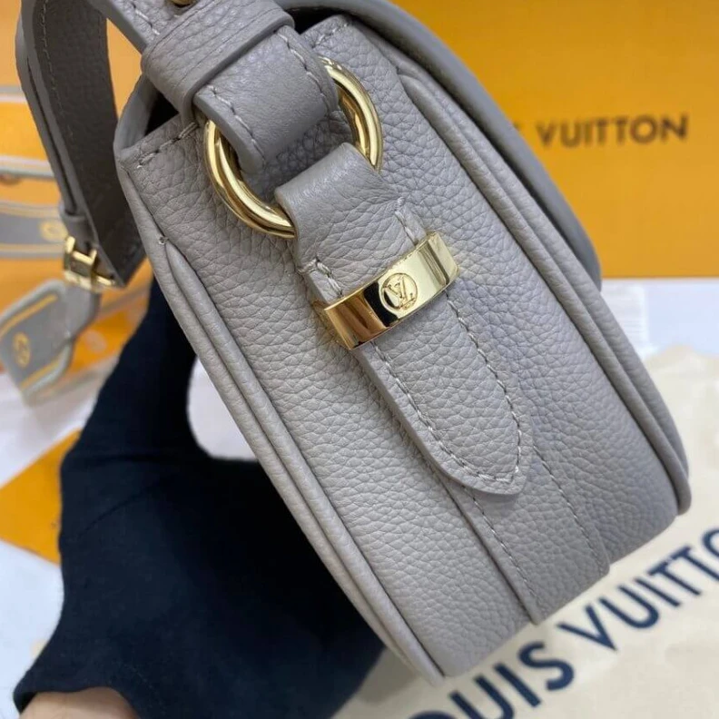 Mythick ru   Louis Vuitton LV Pont 9 Soft MM Grey