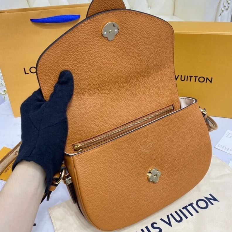 Lv belts replica Louis Vuitton LV Pont 9 Soft MM Sienne Doree