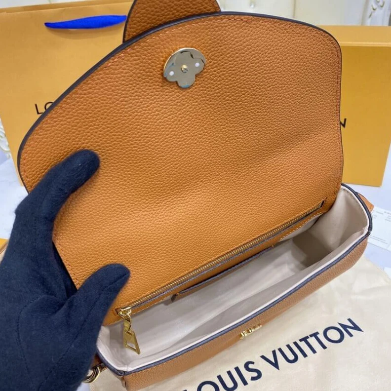 Lv belts replica Louis Vuitton LV Pont 9 Soft MM Sienne Doree