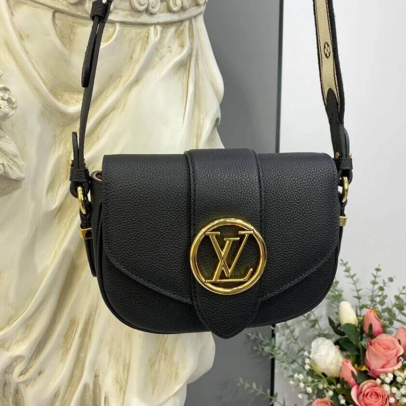 Replica bags LV Circle Louis Vuitton LV Pont 9 Soft PM Black