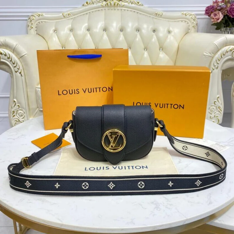 Replica bags LV Circle Louis Vuitton LV Pont 9 Soft PM Black