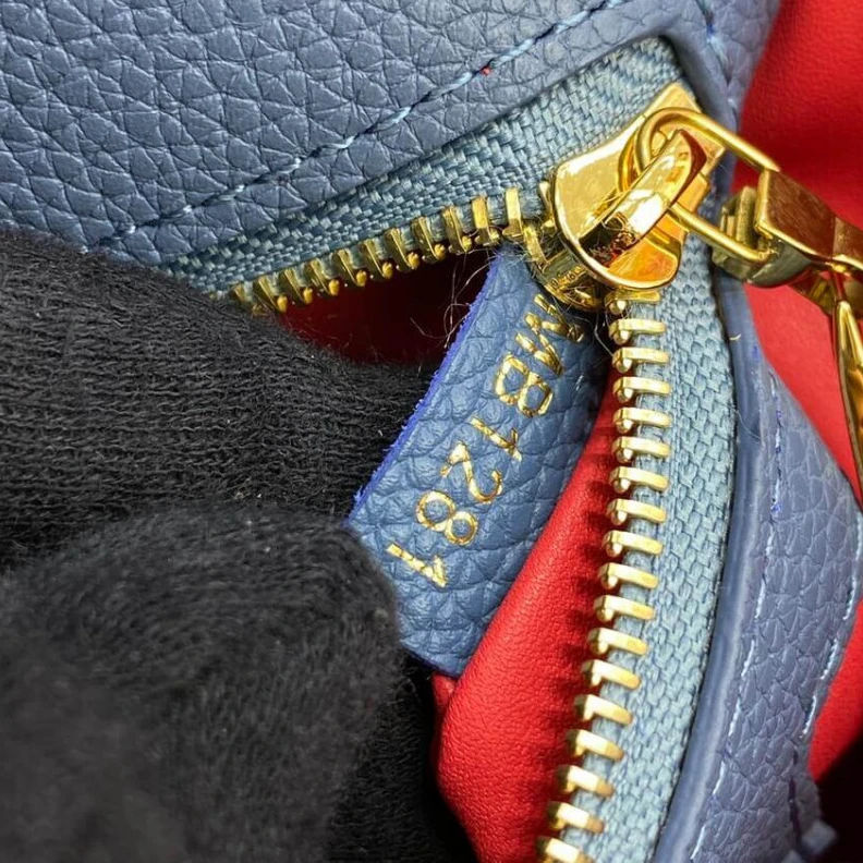 Louis vuitton locations Louis Vuitton LV Pont 9 Soft PM Blue