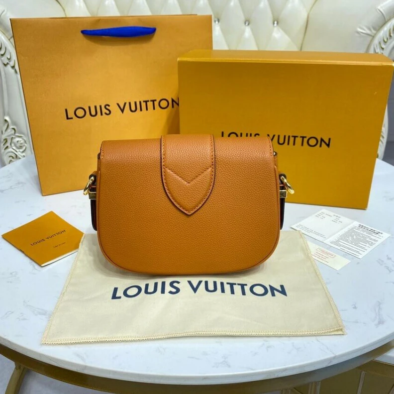 Mythick Louis Vuitton LV Pont 9 Soft PM Golden Siena