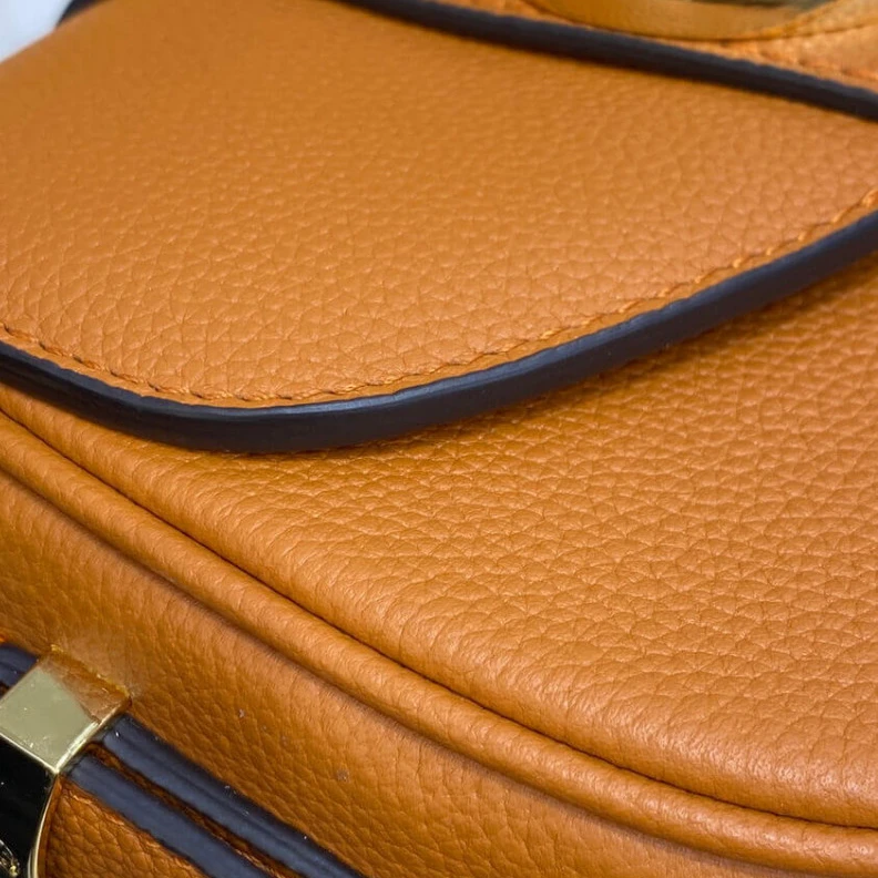 Mythick Louis Vuitton LV Pont 9 Soft PM Golden Siena