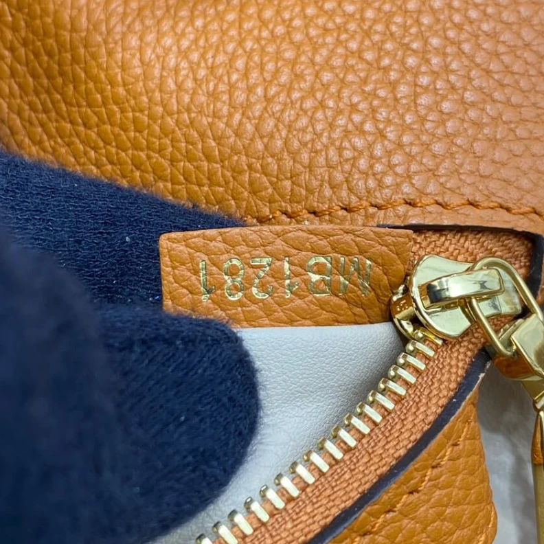 Mythick Louis Vuitton LV Pont 9 Soft PM Golden Siena