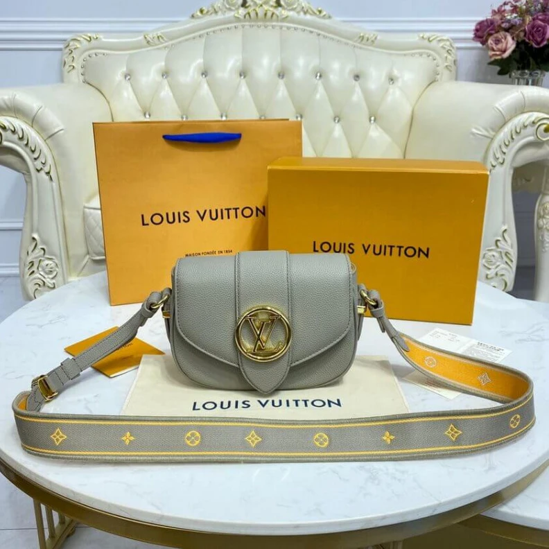 Replica bags lv Strap dro Louis Vuitton LV Pont 9 Soft PM Gris