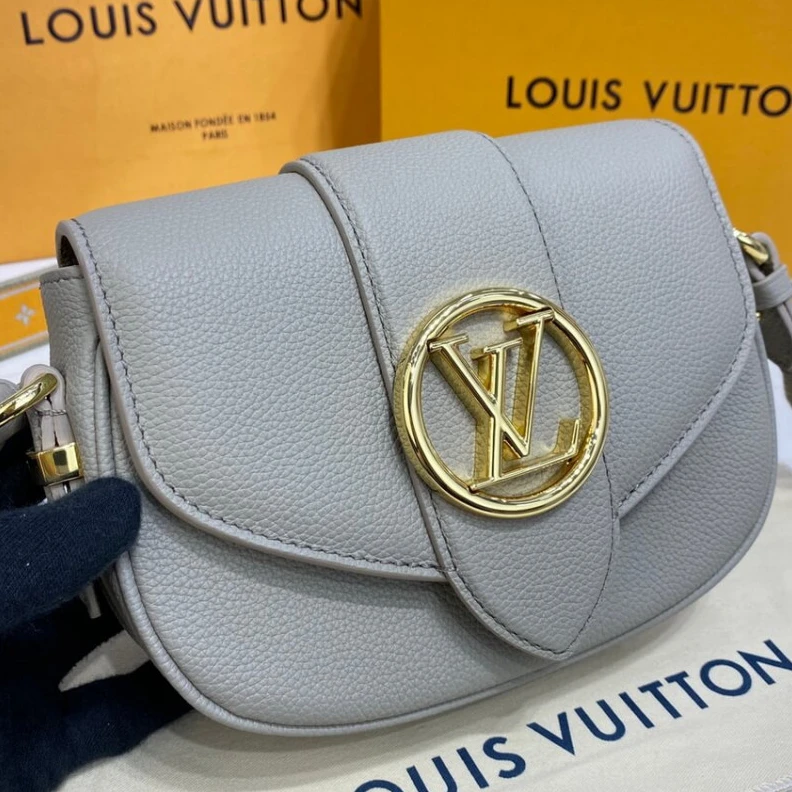 Replica bags lv Strap dro Louis Vuitton LV Pont 9 Soft PM Gris