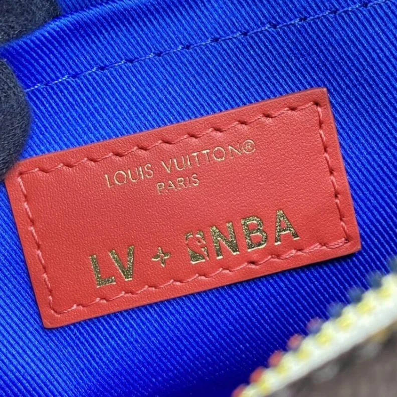 Replica bags Monogram Louis Vuitton LV x NBA Cloakroom Dopp Kit