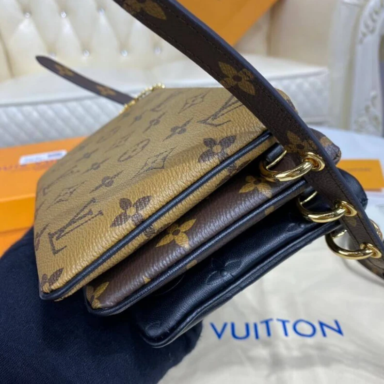Replica bags lv 3 individ Louis Vuitton LV3 Pouch