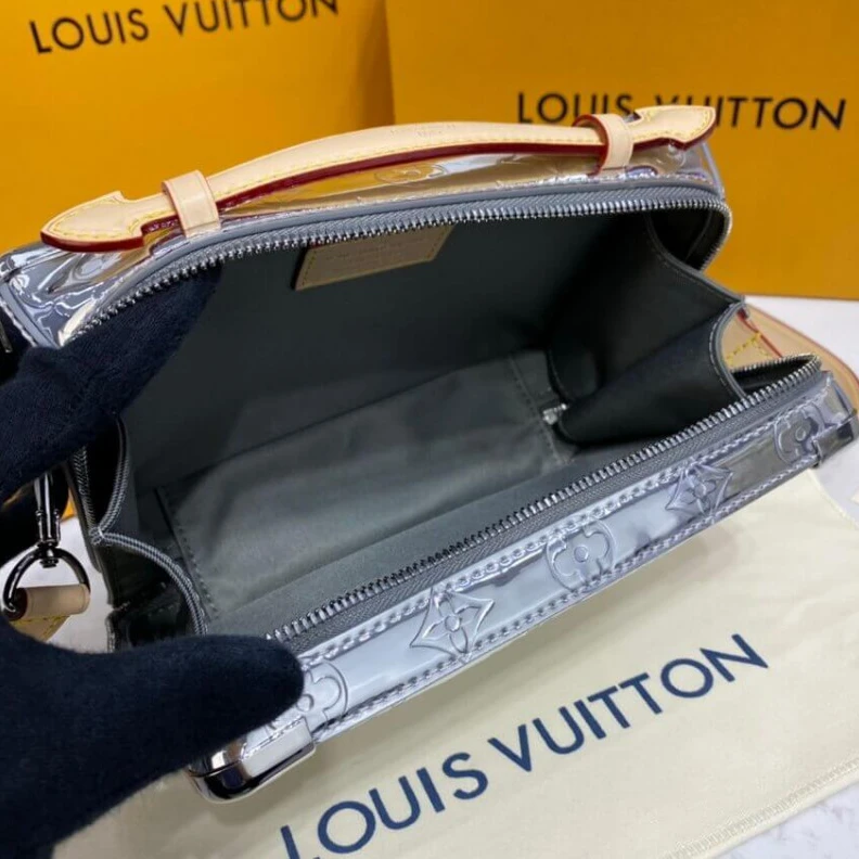 Mythick.ru Louis Vuitton LVXNBA Handle Trunk Silver
